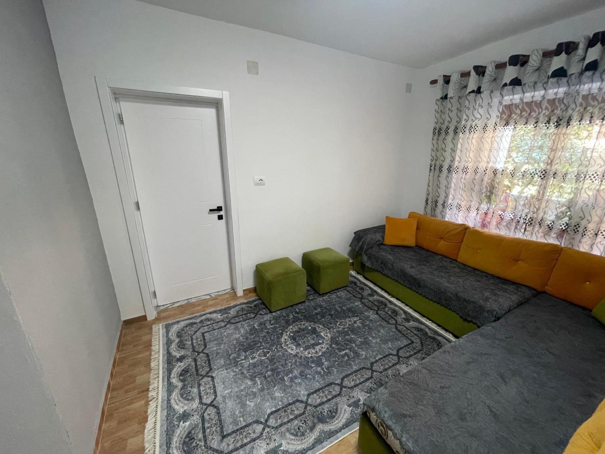 2 * Pogradec